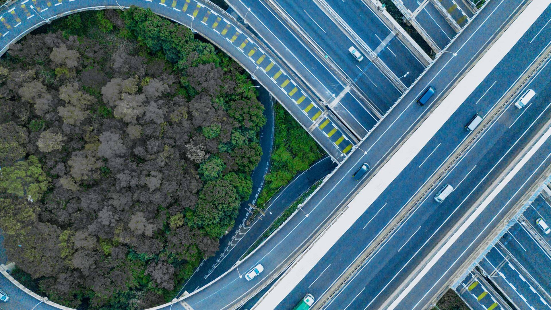 Improve on-time delivery and delivery time with process mining