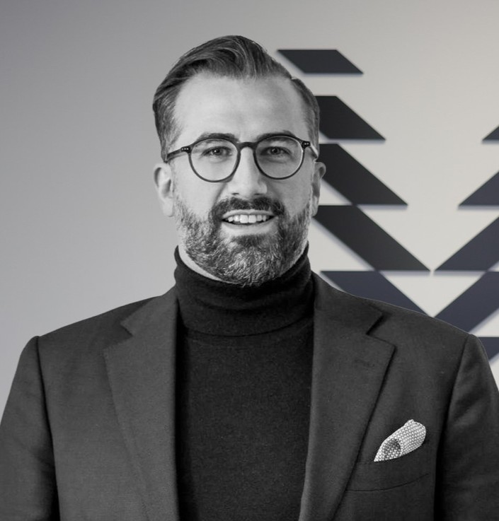Das Bild zeigt Christian Lechner, CEO von vandaglas Eckelt GmbH