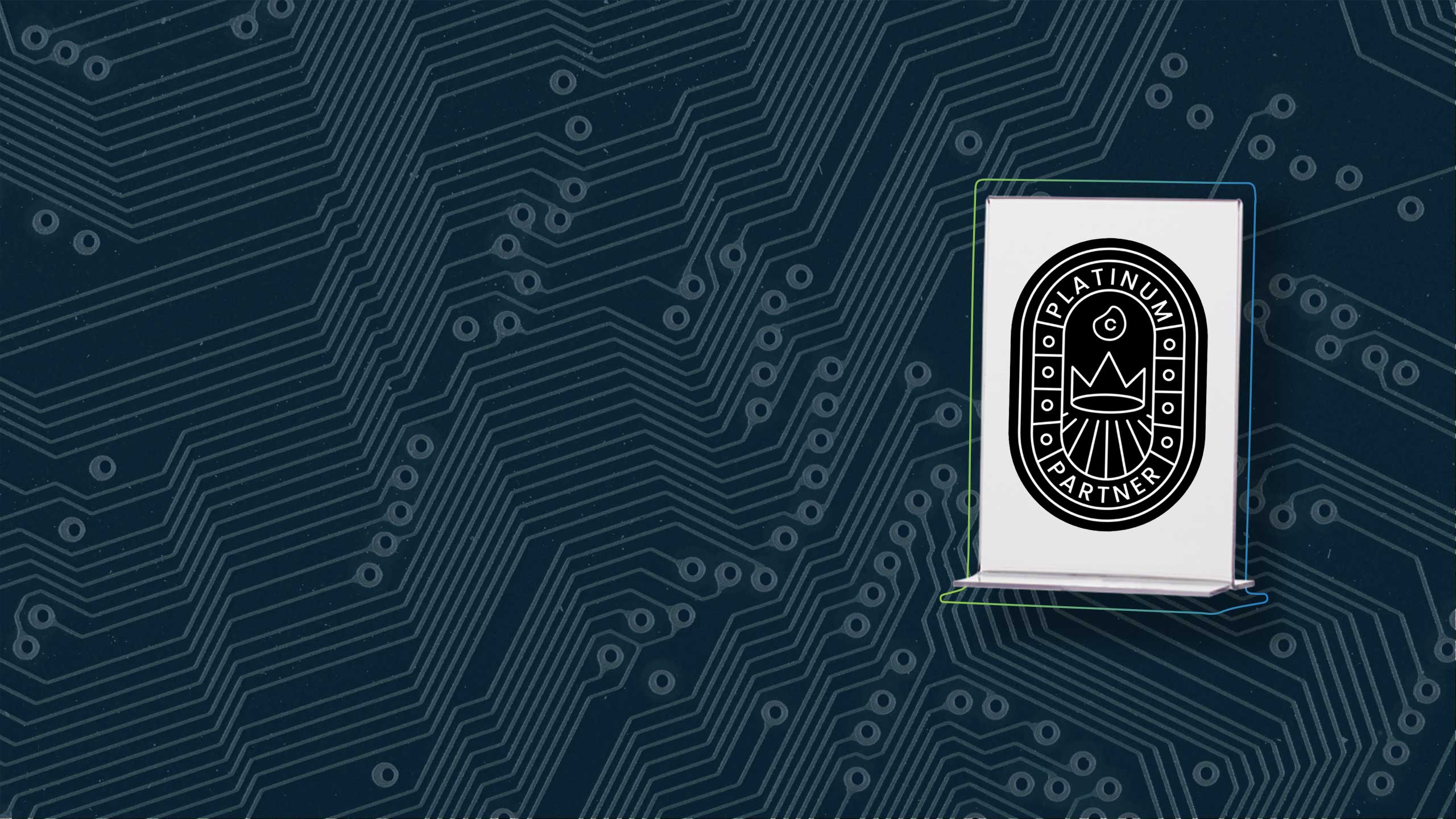 Das Bild zeigt einen Aufsteller mit den Celonis Partner Logo zur Platinum Partnerschaft.